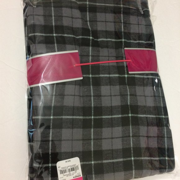 SO Soft & Cozy 3-pc Pajama Set with Shorts NWT - Picture 3 of 4